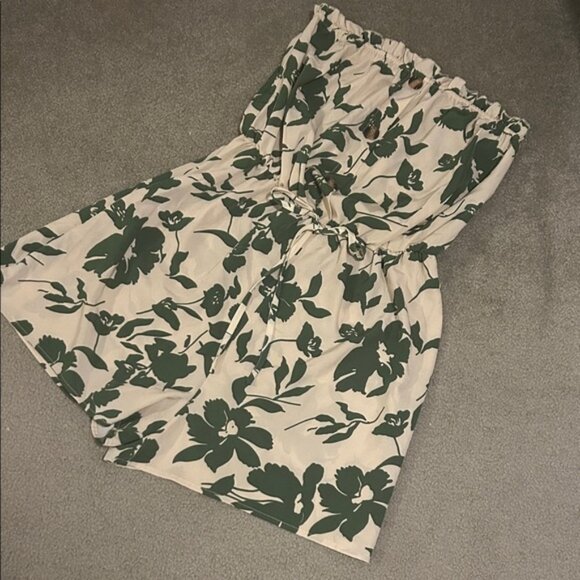 SHEIN Green Floral Women's Strapless Romper - Picture 1 of 3